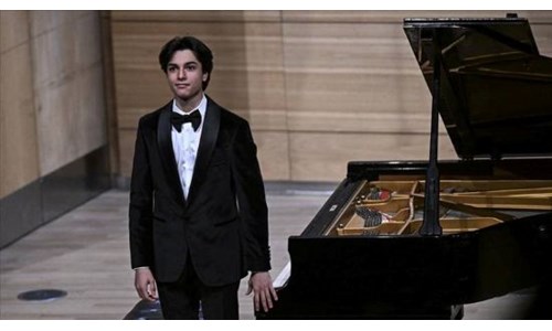 16 YAŞINDAKİ TÜRK PİYANİSTE İTALYA'DAN BİRİNCİLİK ÖDÜLÜ